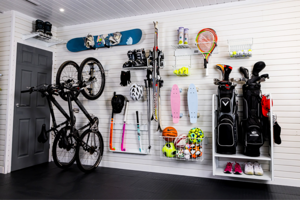 5 reasons why you should store your bikes on the garage wall